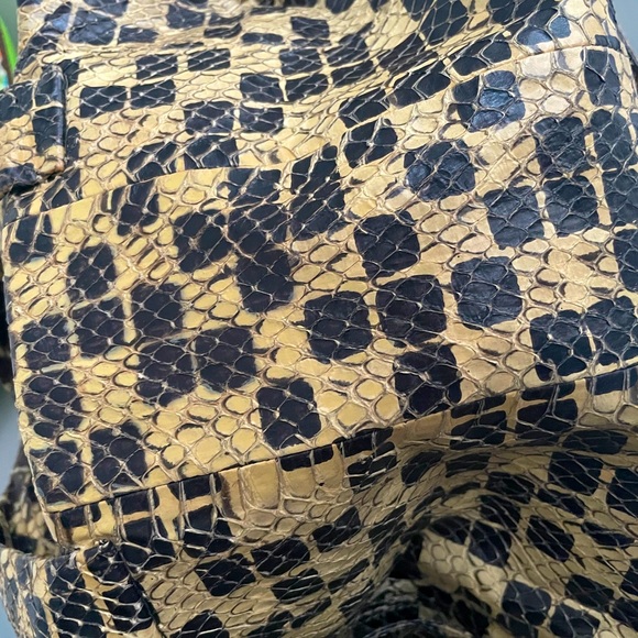 Stunning Miu Miu Python crossbody/shoulder bag - Picture 10 of 16